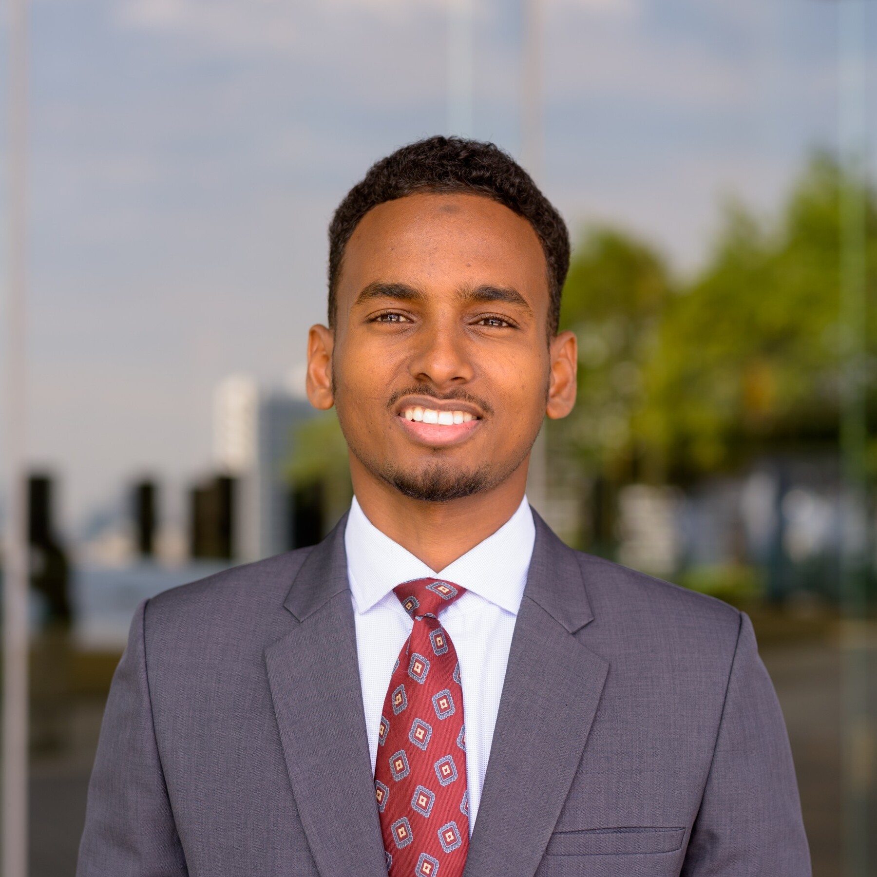 portrait of african businessman wearing suit and t 43742bc.jpg